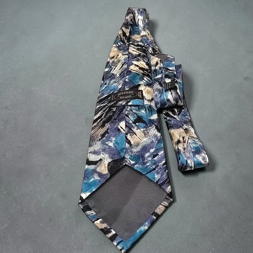 Stefano Milano 100% Silk Tie Vintage Abstract Painterly Pattern Blue Grey Italy‎